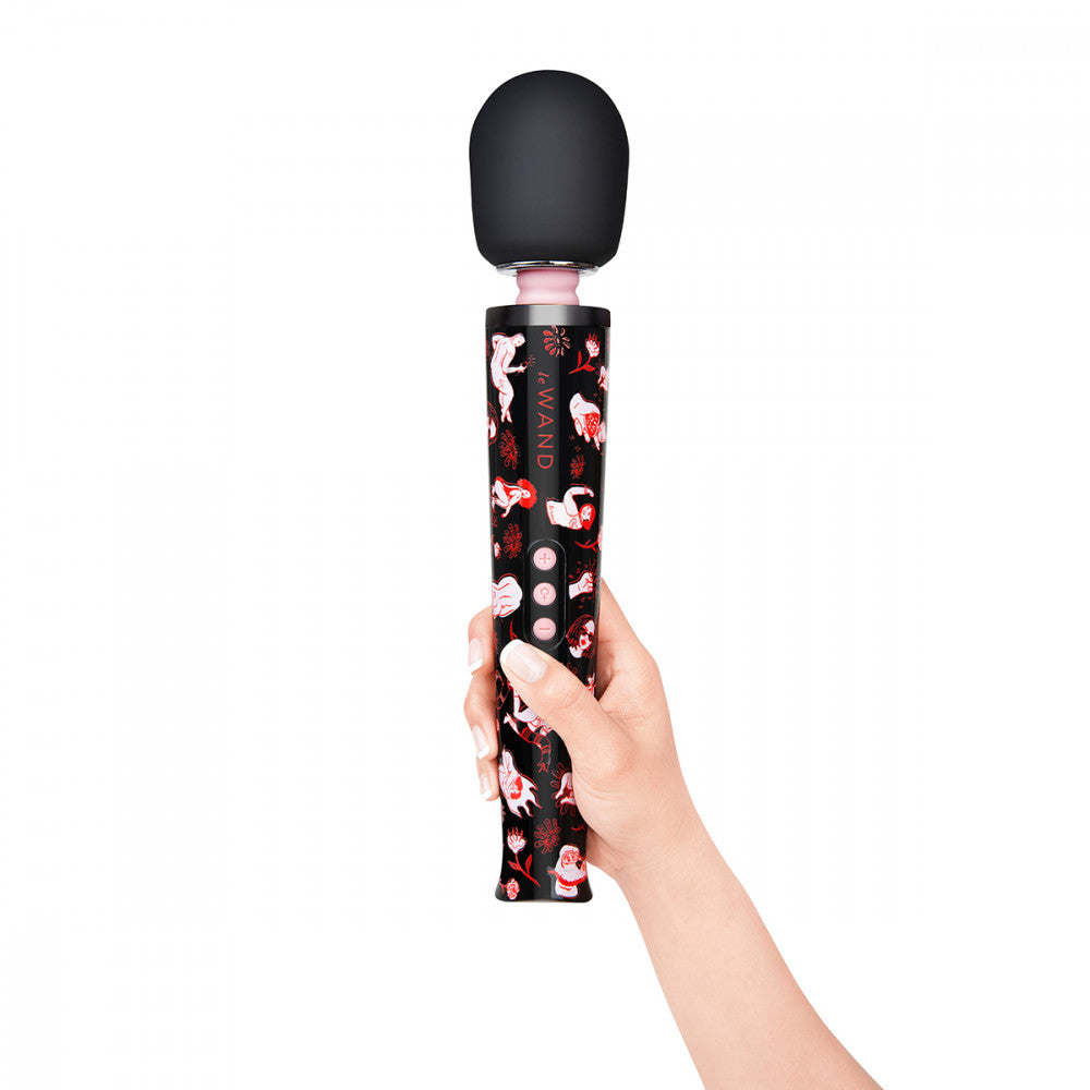 le Wand Rechargeable Vibrating Massager